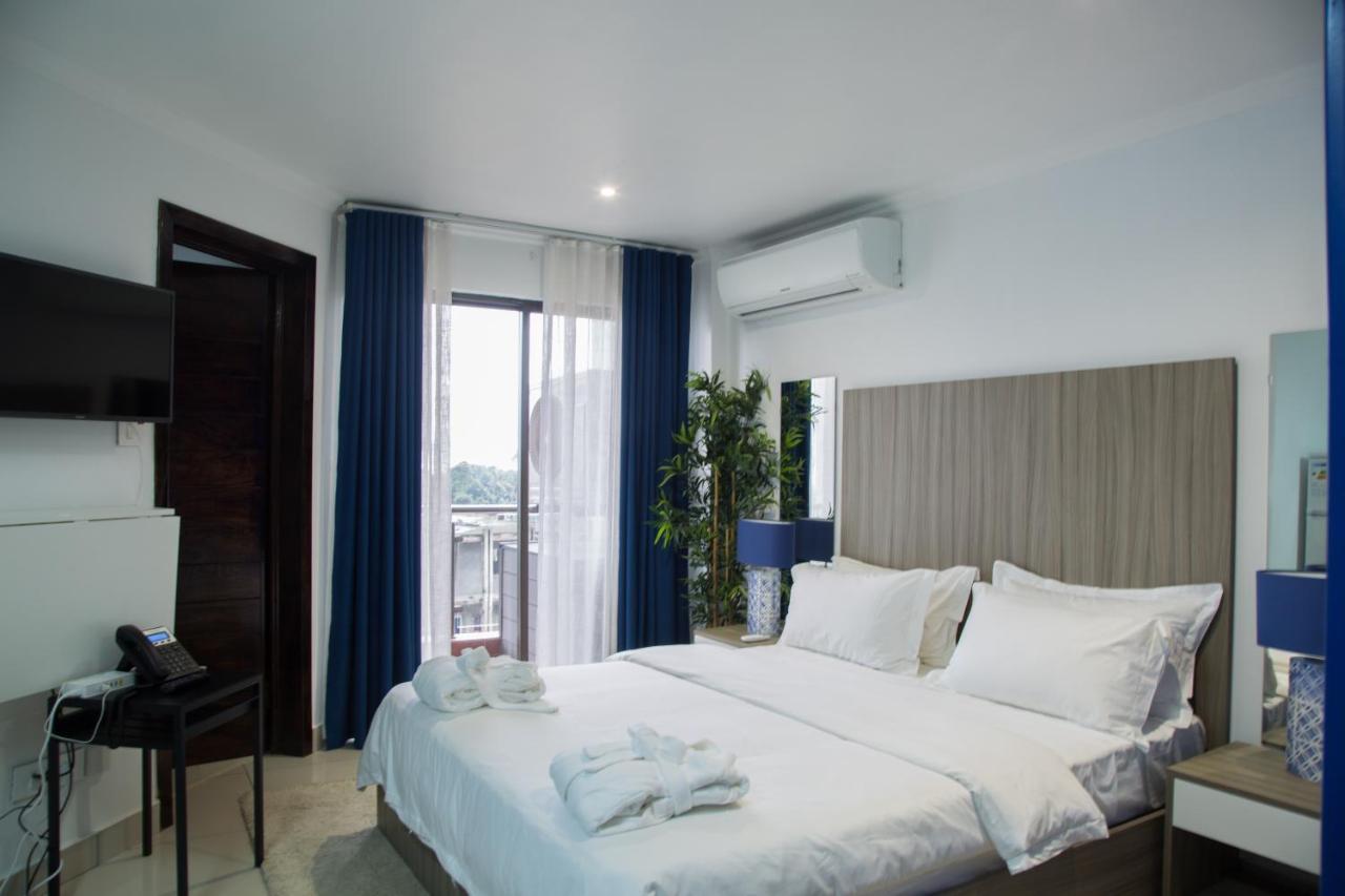 Wdc Aparthotel - Buea 외부 사진