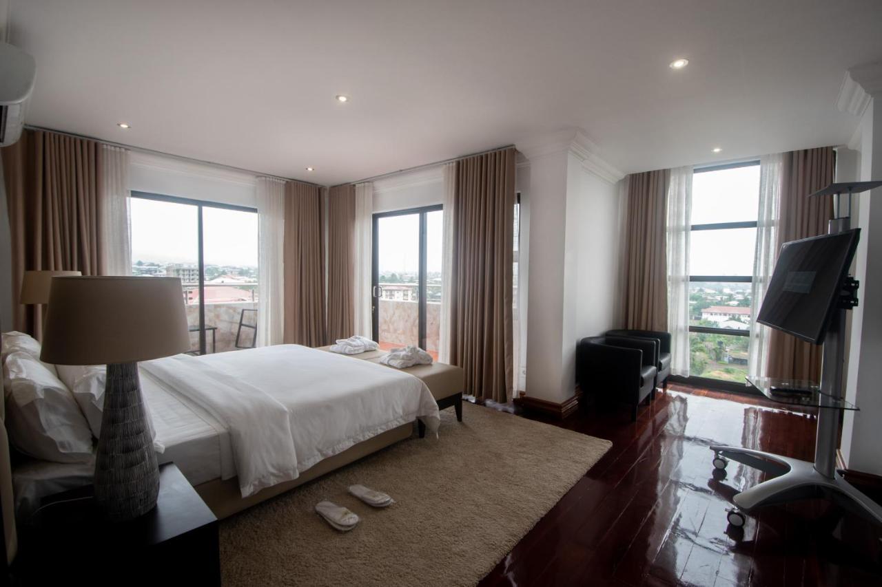 Wdc Aparthotel - Buea 외부 사진