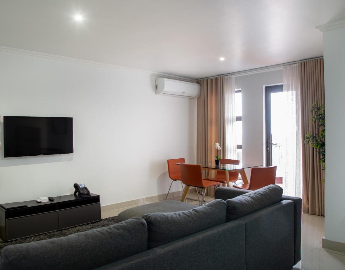 Wdc Aparthotel - Buea 외부 사진