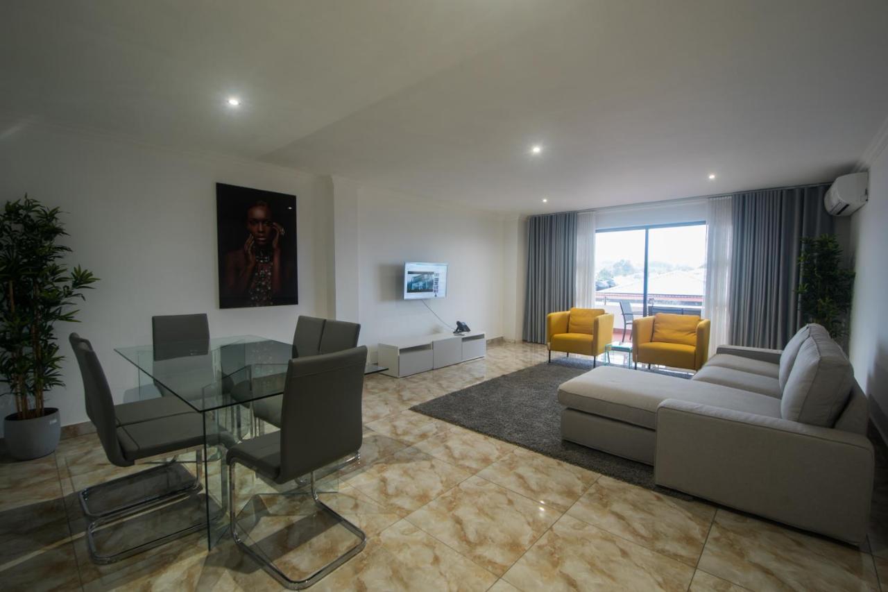 Wdc Aparthotel - Buea 외부 사진