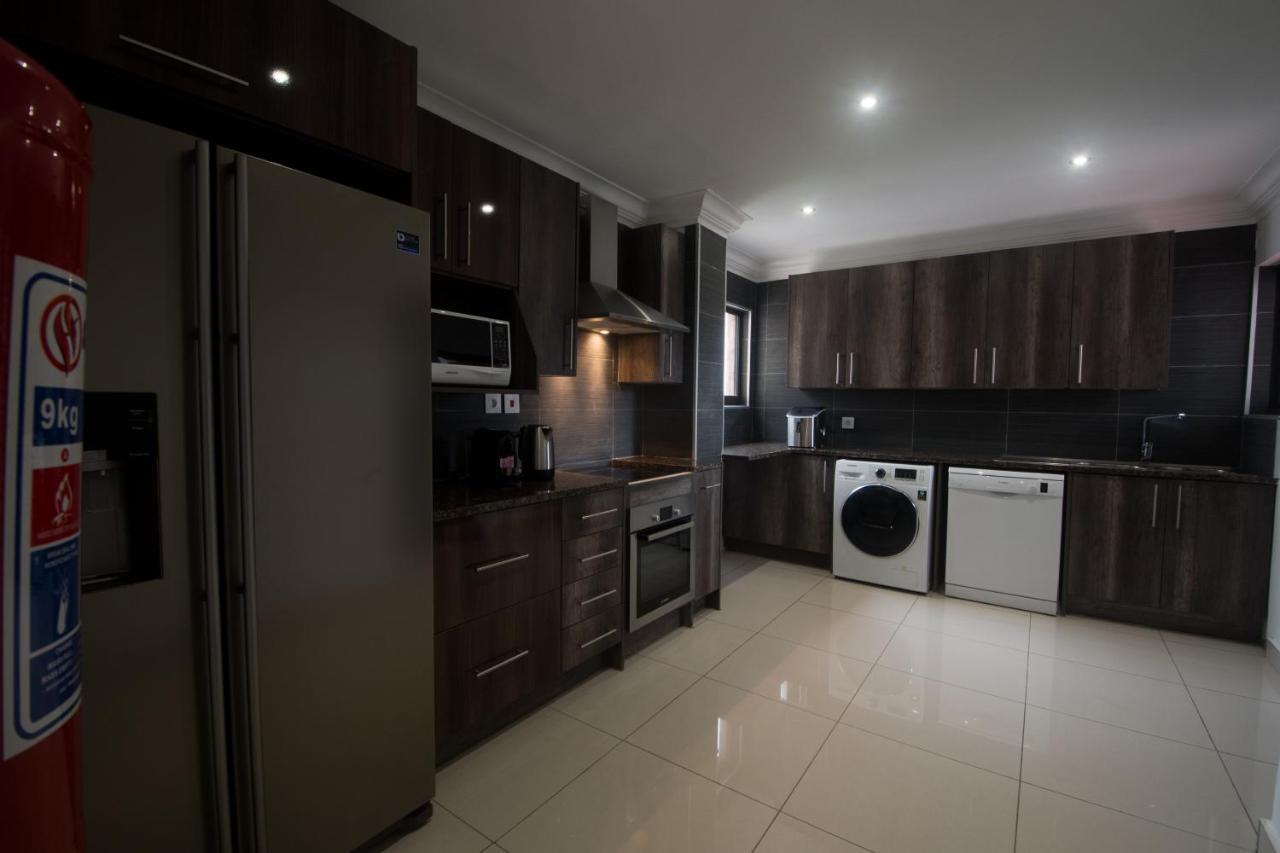 Wdc Aparthotel - Buea 외부 사진