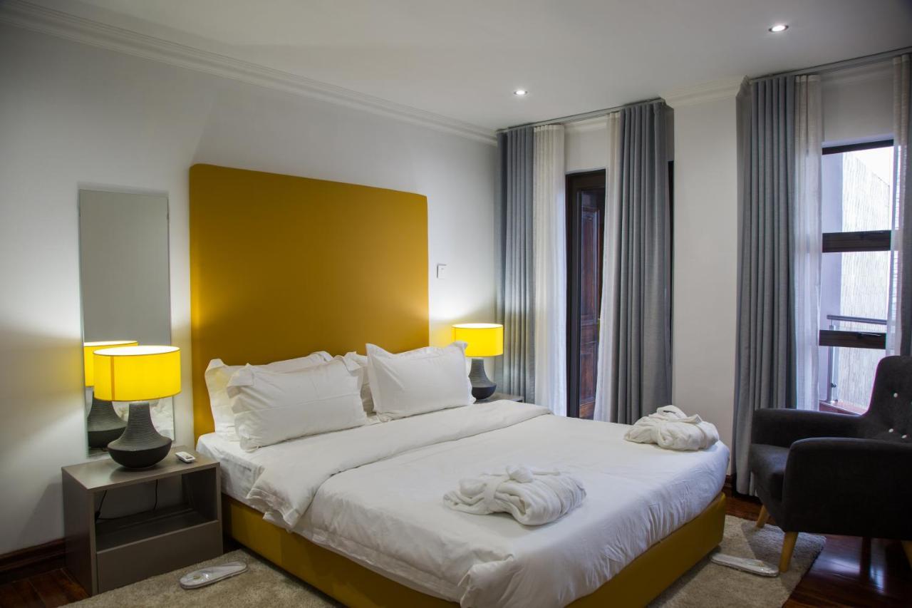 Wdc Aparthotel - Buea 외부 사진