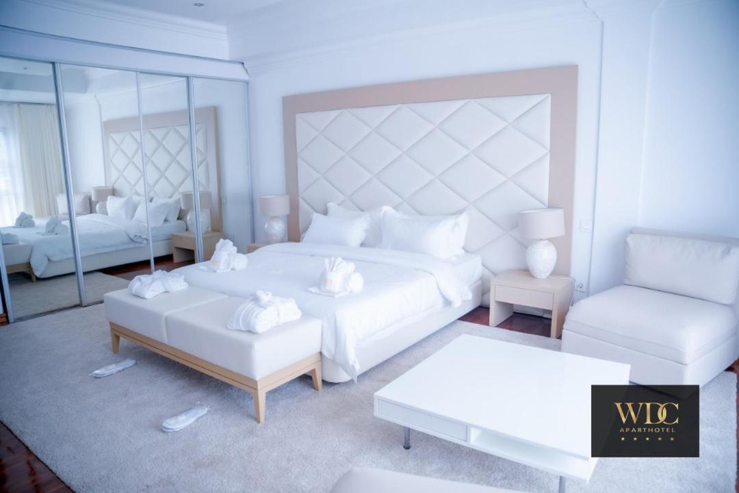 Wdc Aparthotel - Buea 외부 사진