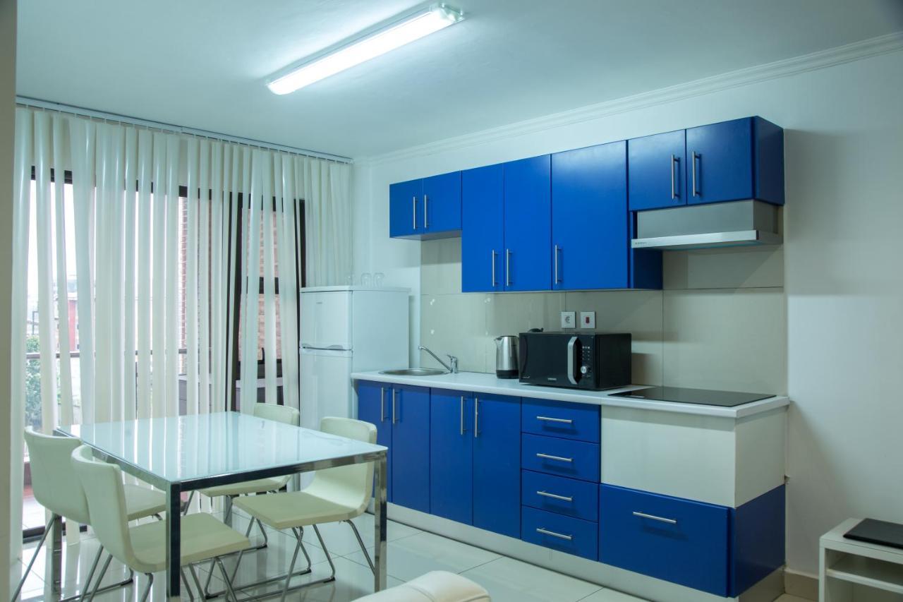 Wdc Aparthotel - Buea 외부 사진